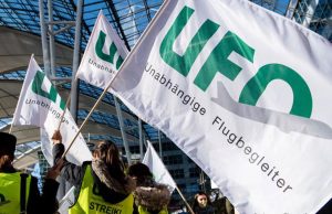 German cabin crew union threatens Lufthansa airlines with strikes after Holidays