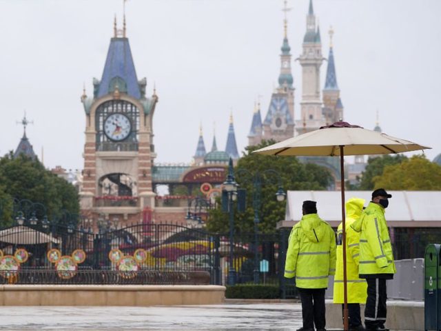 Disney-shuts-tourism-businesses-in-response-to-the-coronavirus