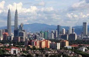 Malaysia’s Economic outlook improves but challenges remain Malaysia’s Economic outlook improves but challenges remain