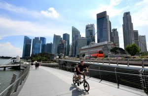 Singapore economy grows 1.3% in Q1 but no change to GDP forecast for 2021 Singapore economy grows 1.3% in Q1 but no change to GDP forecast for 2021