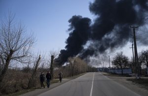 Ukraine reports 300 dead in airstrike on Mariupol theater Ukraine says 300 died in theater attack, hunger grips cities