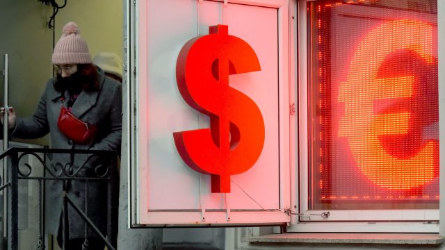 S&P downgrade indicates Russia headed for historic default