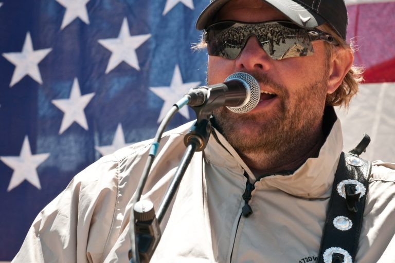Toby Keith Covel Dies at 62, Leaving Country Music Legacy