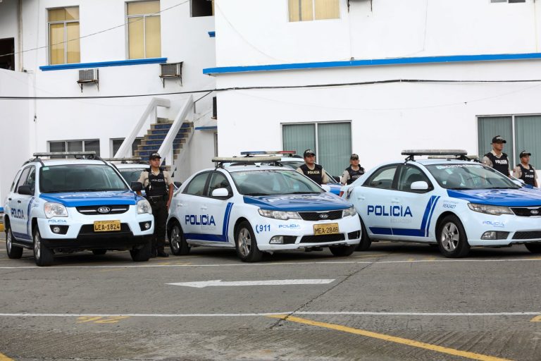 Drive-By Shooting Outside Ecuador School Kills Four, Injures Two