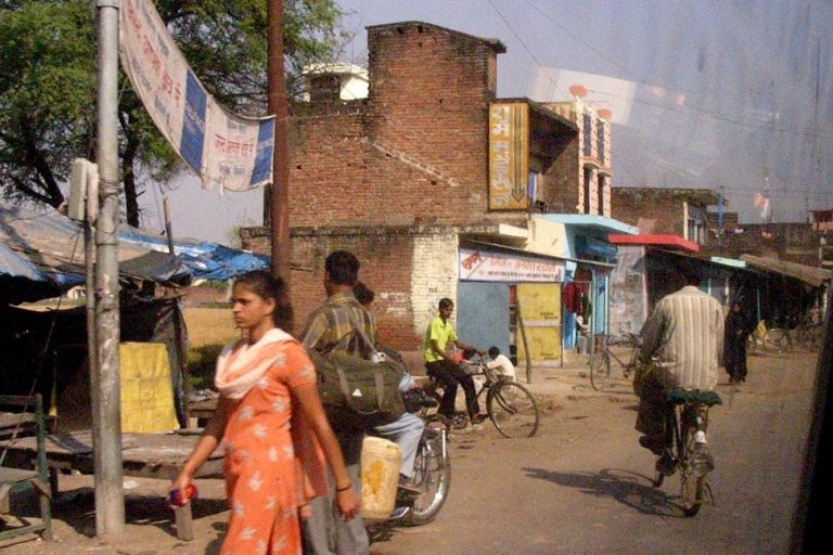 Uttar Pradesh Driver Kills 8 Bystanders Helping Crash Victims