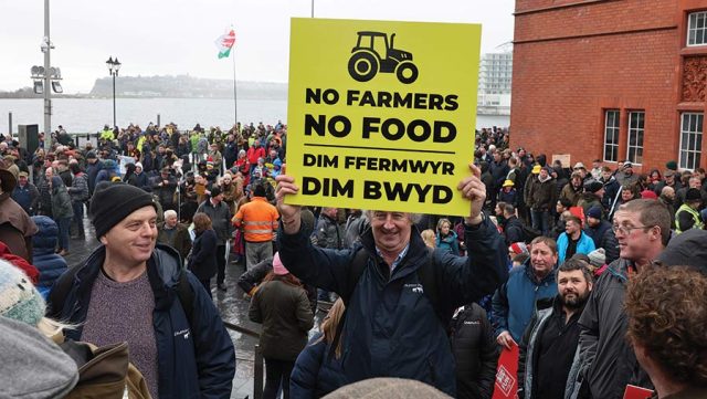 Welsh Farmers Senedd Cardiff Protest Welsh Farmers Senedd Cardiff Protest