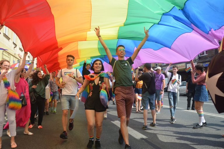 Weekend calendar highlights F✦FOREVER, Pride march, and “The Dawn