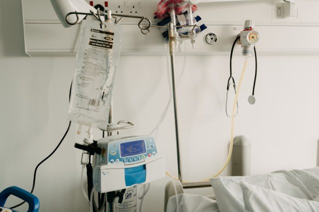 Roche Launches 7-Minute Lung Cancer Shot in India, Replacing Hour-Long IV Roche Launches 7-Minute Lung Cancer Shot in India, Replacing Hour-Long IV