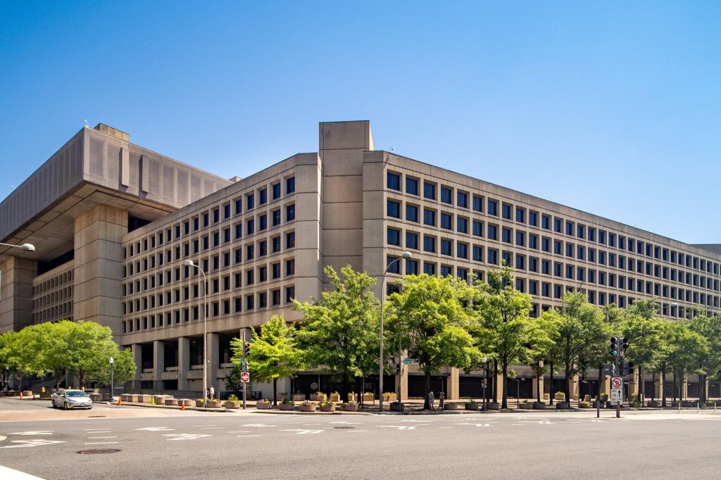 Organized Theft Rings Target AI Infrastructure, FBI Warns