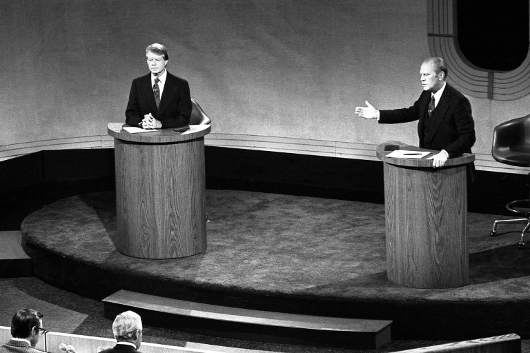 Gish Gallop: Rapid-Fire Debate Tactic Overwhelms Opponents