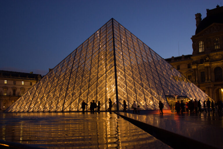 French Nationals Arrested in Louvre Heist Had Prior Convictions