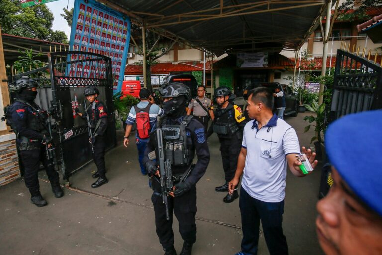 Teen Bomber Wounds 96 at Jakarta School Mosque