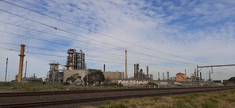 Analysts Assess Ukraine Refinery Campaign’s Strategic Impact