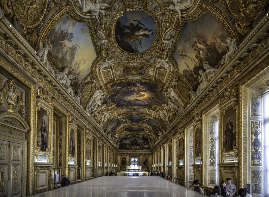 France Arrests Two Suspects in Louvre Museum Heist