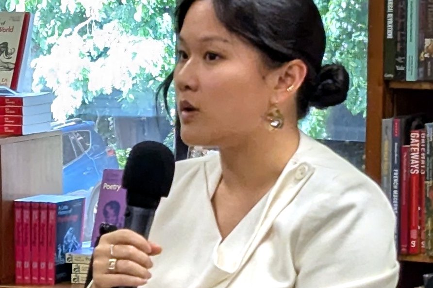 Journalists Hao And Thompson To Speak At Bucksbaum Lecture
