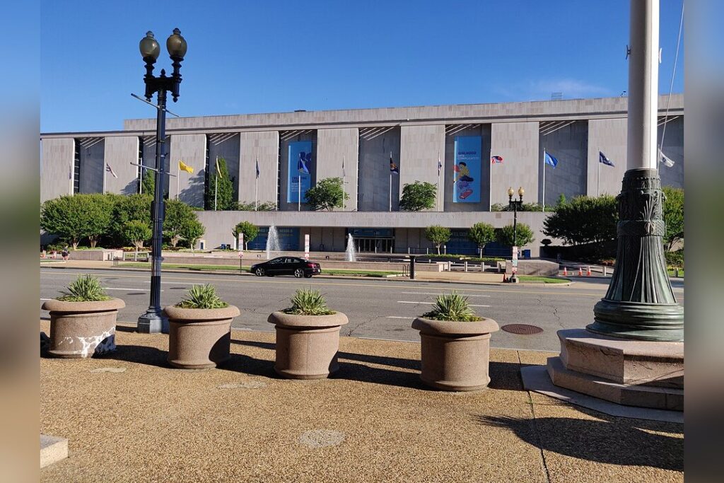 Smithsonian National Museum Of American History