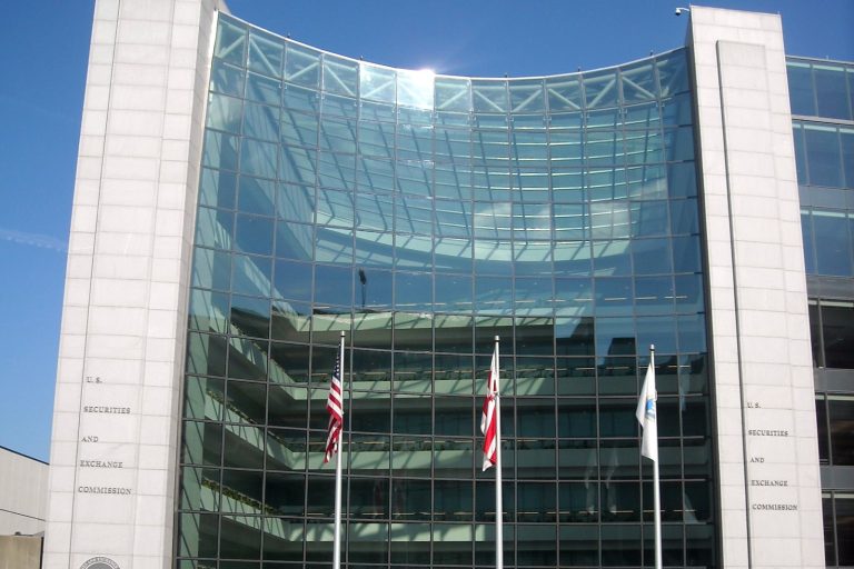 SEC Sets Tokenized Stock Relief but No Nationwide Crypto License