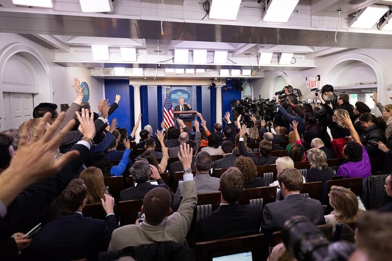 White House Revokes Press Badges for CNN, MS NOW, Politico