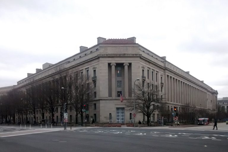 DOJ’s AI retreat leaves states to fill regulatory void as risks grow