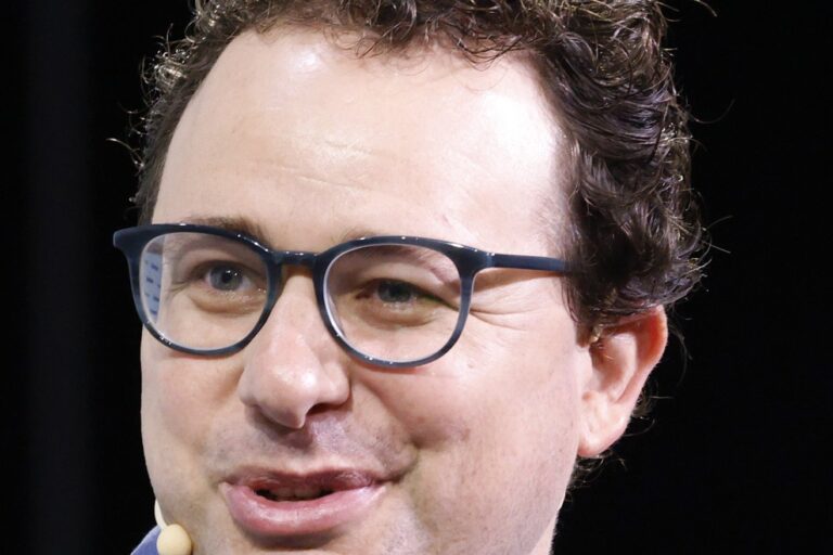 How Anthropic Built a $965 Billion AI Empire While Clashing With the US Military