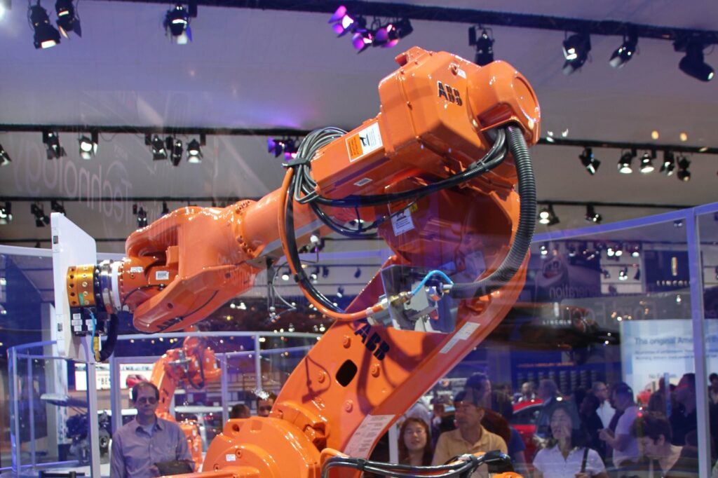 Inside the Engineering and Cost Hurdles Facing Hyundai's 2032 Humanoid Smart Factories
