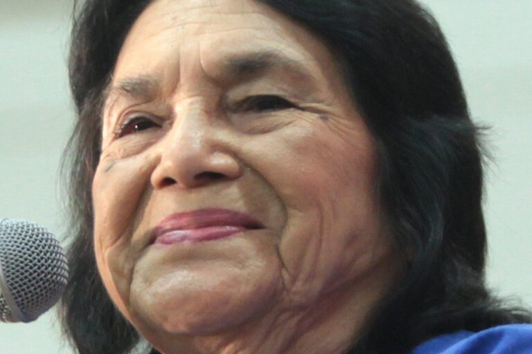 Dolores Huerta’s Labor Legacy: How ‘Sí Se Puede’ Changed American Farmwork