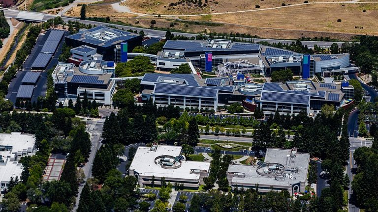 Google Introduces Deep Review: AI for Error-Free Technical Documents Verification