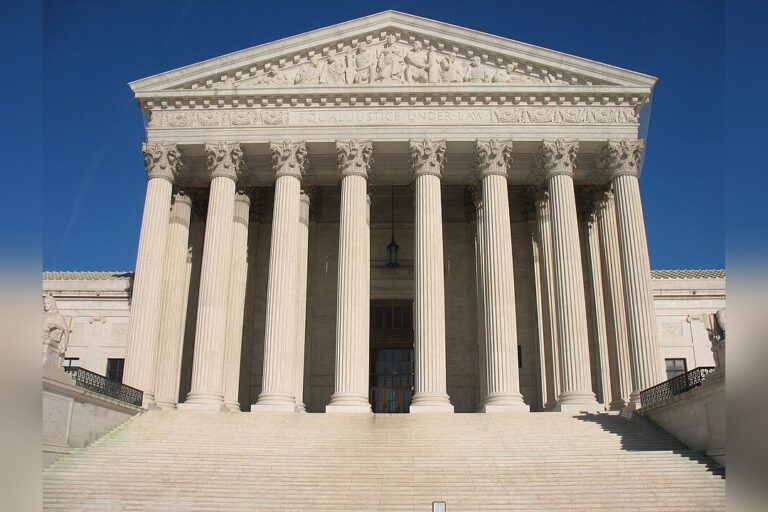 Supreme Court to Decide on Green Cards for Deported Asylum Seekers