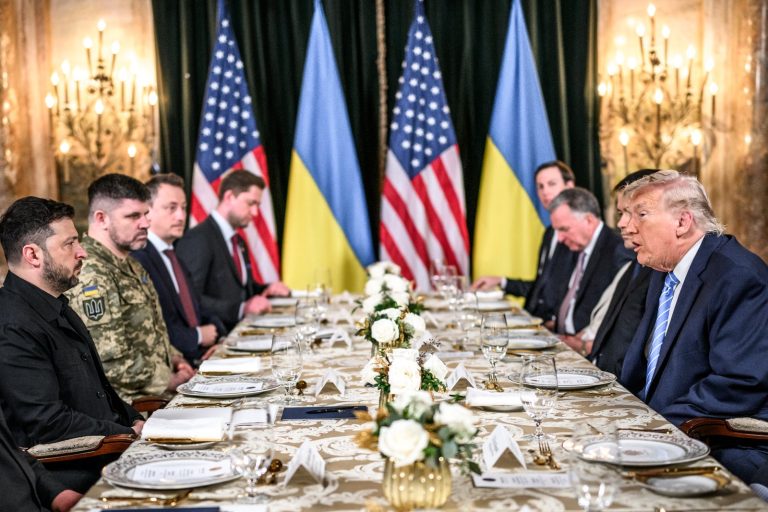 Zelensky Defies Trump Over Russian Refinery Strikes Amid Fractured Alliance